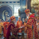 Епископ Павлодарский и Экибастузский Варнава принял участие в богослужениях в соборном храме Христа-Спасителя в Москве
