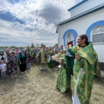 В день Святой Троицы Управляющий епархии совершил Божественную литургию и вечерню в Свято-Троицком храме села Железинка