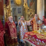В день Радоницы епископ Павлодарский и Экибастузский Варнава сослужил за Литургией Главе Православной Церкви Казахстана