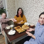 Масленичное чаепитие в молодежном клубе и воскресной школе Иверско-Серафимовского собора Экибастуза