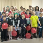 Праздник окончания учебного года в церковно-приходской школе Иверско-Серафимовского собора города Экибастуза