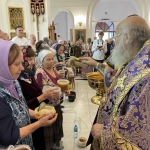 Изнесение честных древ Животворящего Креста Господня. Медовый Спас и начало Успенского поста