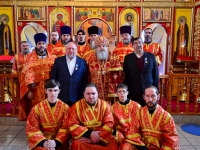 Епископ Павлодарский и Экибастузский Варнава совершил великое освящение Воскресенского храма города Аксу